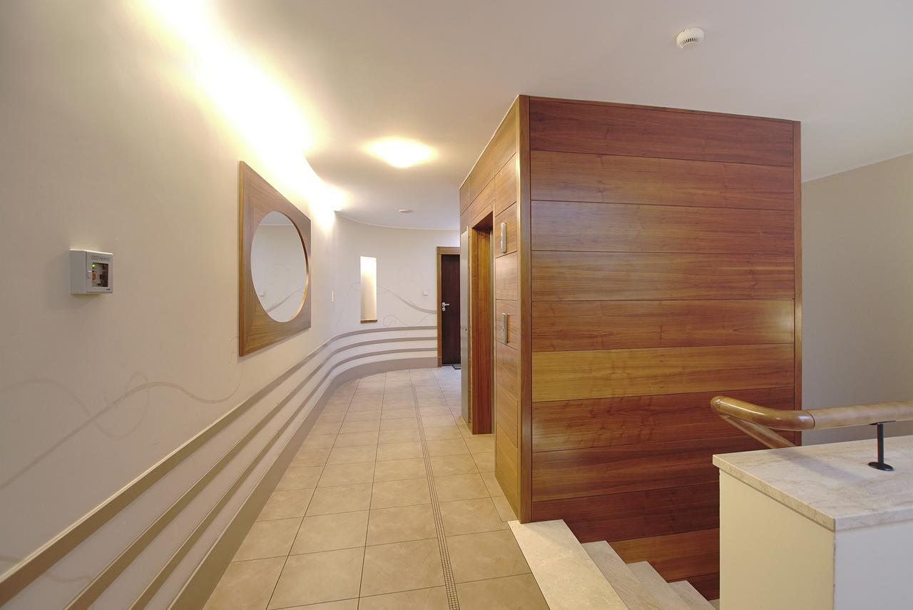 Beachfront Apartment Haga With Free Parking By Noclegi Renters Sopot Exteriör bild