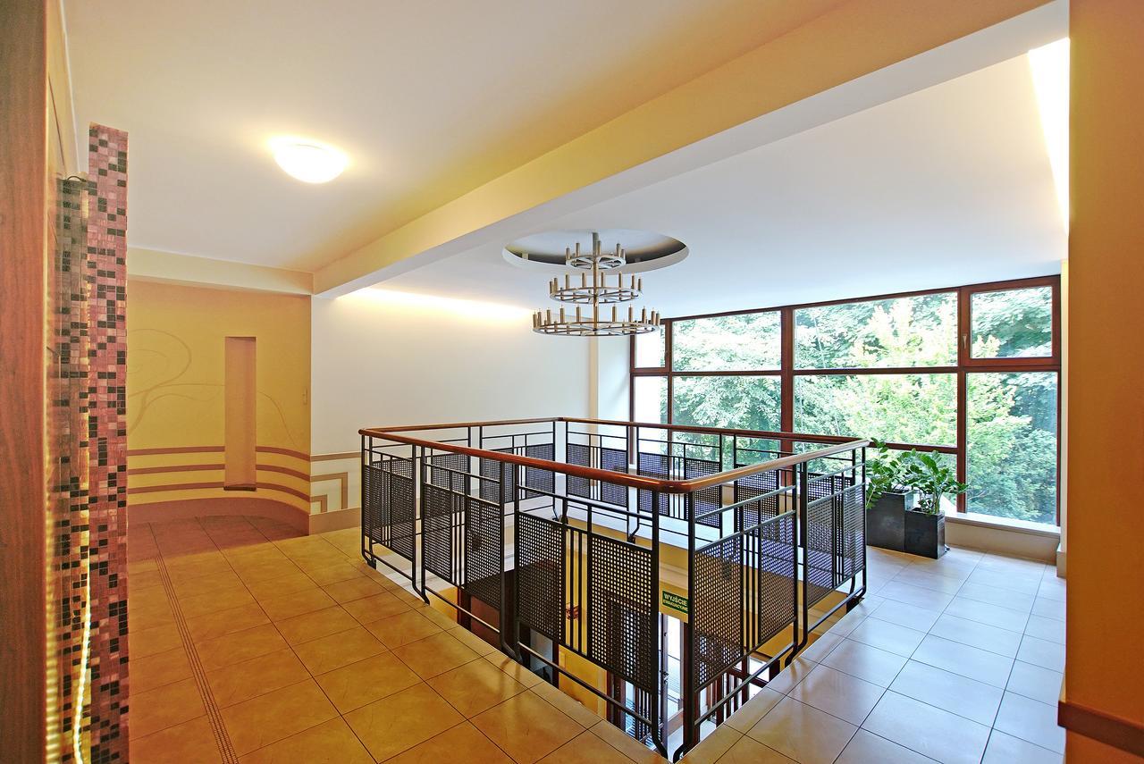 Beachfront Apartment Haga With Free Parking By Noclegi Renters Sopot Exteriör bild