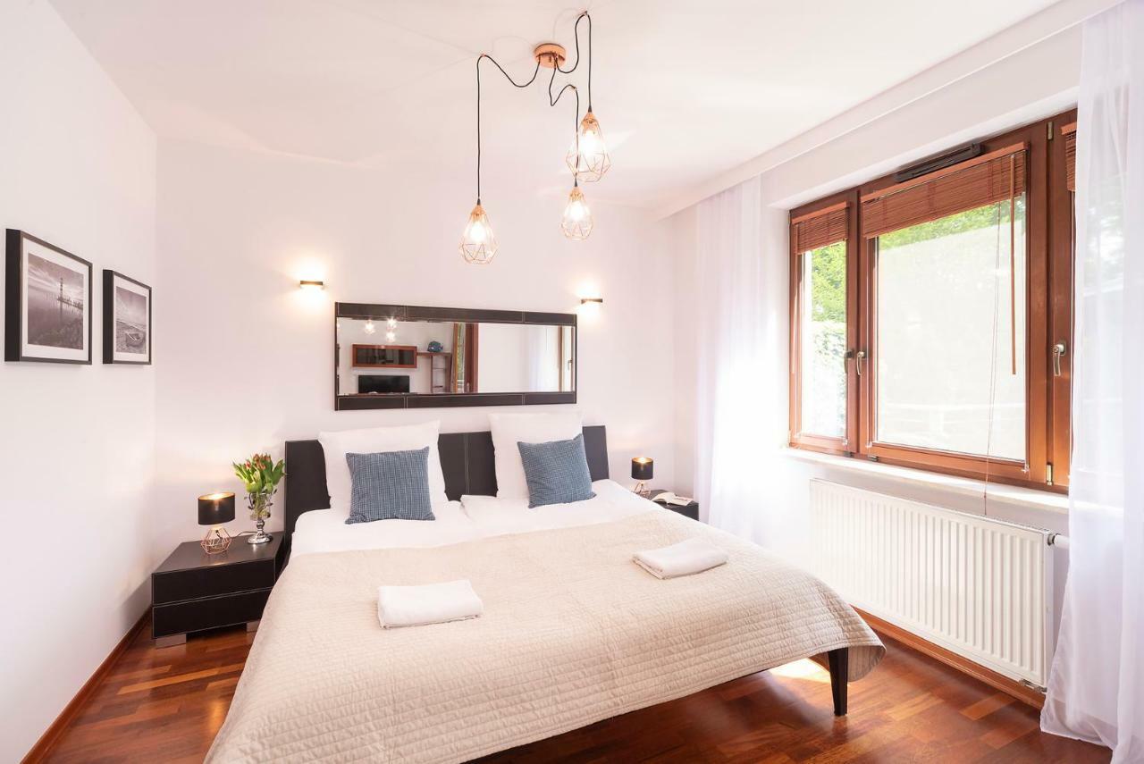Beachfront Apartment Haga With Free Parking By Noclegi Renters Sopot Exteriör bild