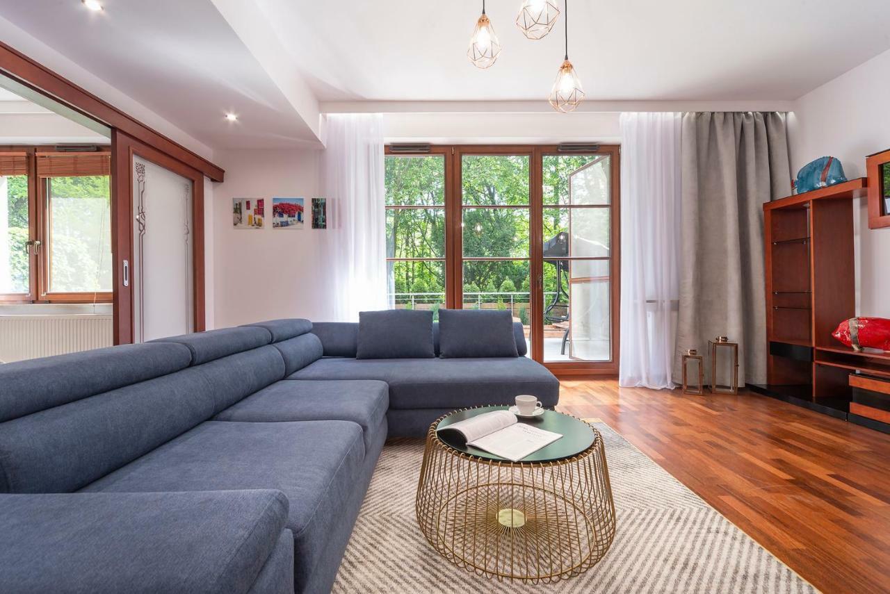 Beachfront Apartment Haga With Free Parking By Noclegi Renters Sopot Exteriör bild